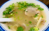 一碗牛肉湯如何逆襲成網(wǎng)紅？創(chuàng)新傳承背后的創(chuàng)業(yè)奇跡