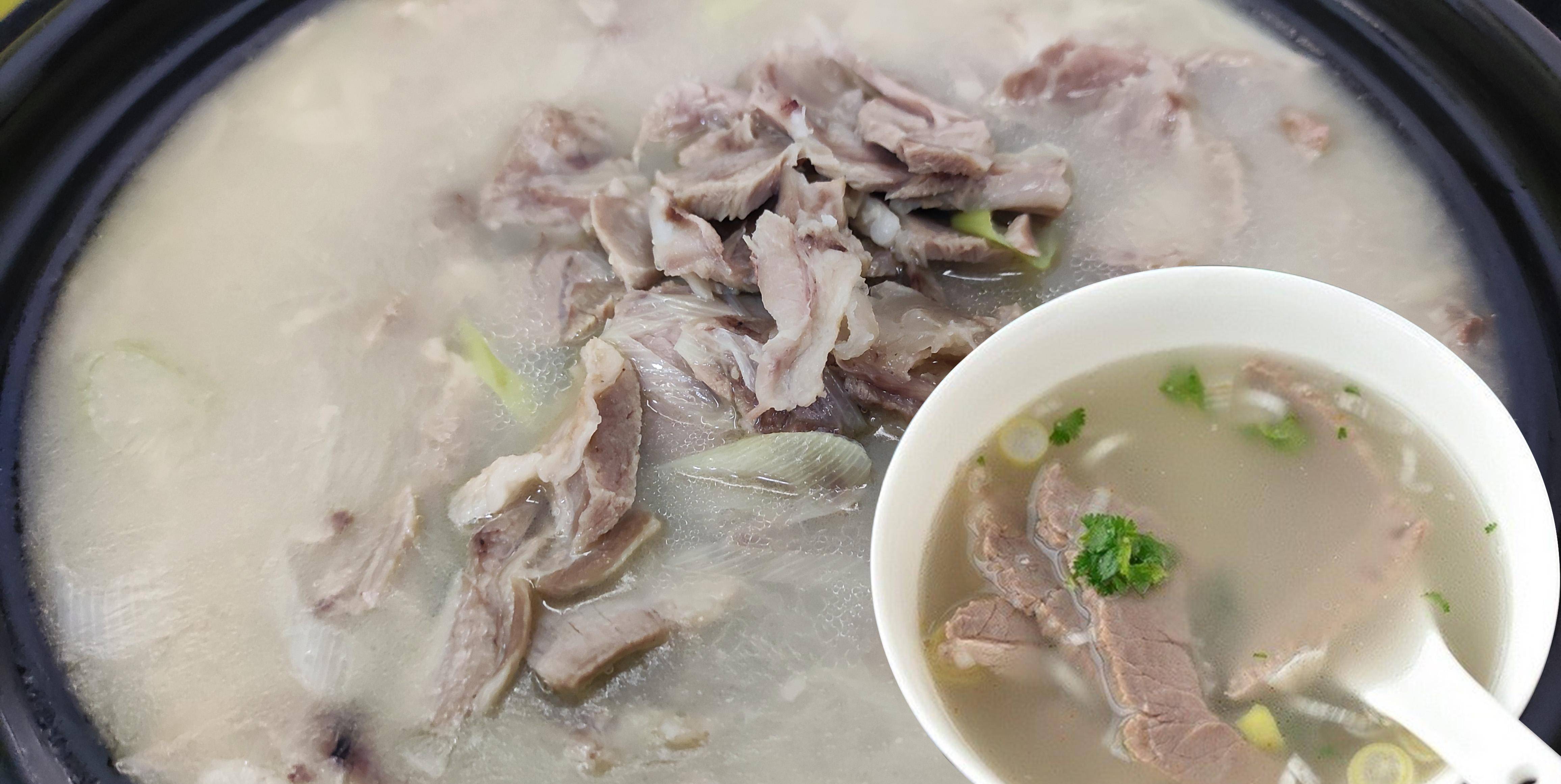 無(wú)錫哪里學(xué)羊肉湯好？掌握核心技巧，輕松開店不踩坑！
